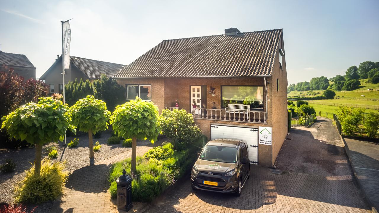 Panorama Sousberg B&B En Appartementen Schin op Geul Kültér fotó